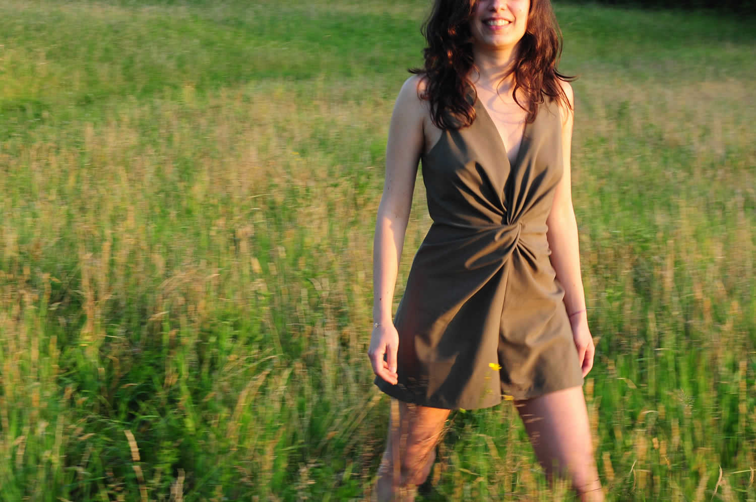ladulsatina Sewing and DIY fashion blog: leather jacket and playsuit - army green playsuit with central draping