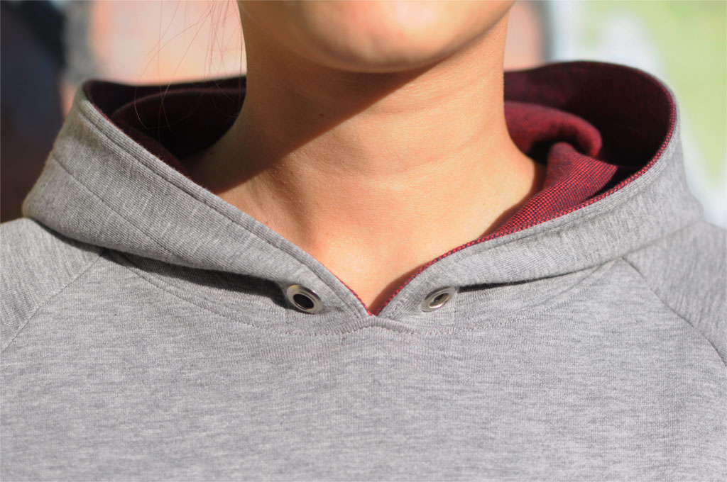 Ladulsatina sewing - Undercover Hood Papercut Patter hoodie - hood details closeup