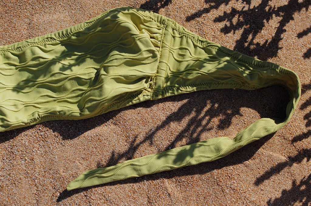 ladulsatina DIY pistachio bikini bandeau